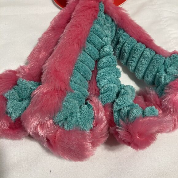 KONG Wubba Dog Toy Plush Squeaky Octopus Interactive Tug Fetch Squeak Shake - Picture 12 of 16